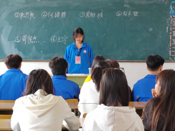 “以竞促优，蓄力新篇”-四川蜀都卫生学校第十一届学生会校团委换届竞聘顺利开展